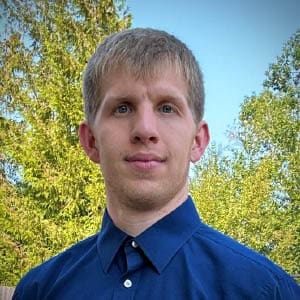 Tyler Kleinsasser headshot.